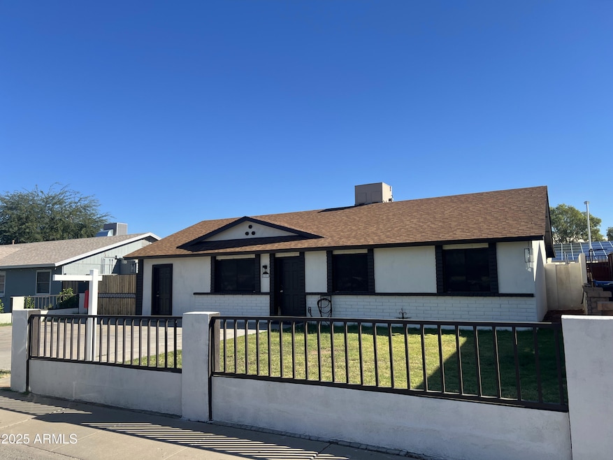 8201 S 26th St, Phoenix, AZ 85042 - photo 1