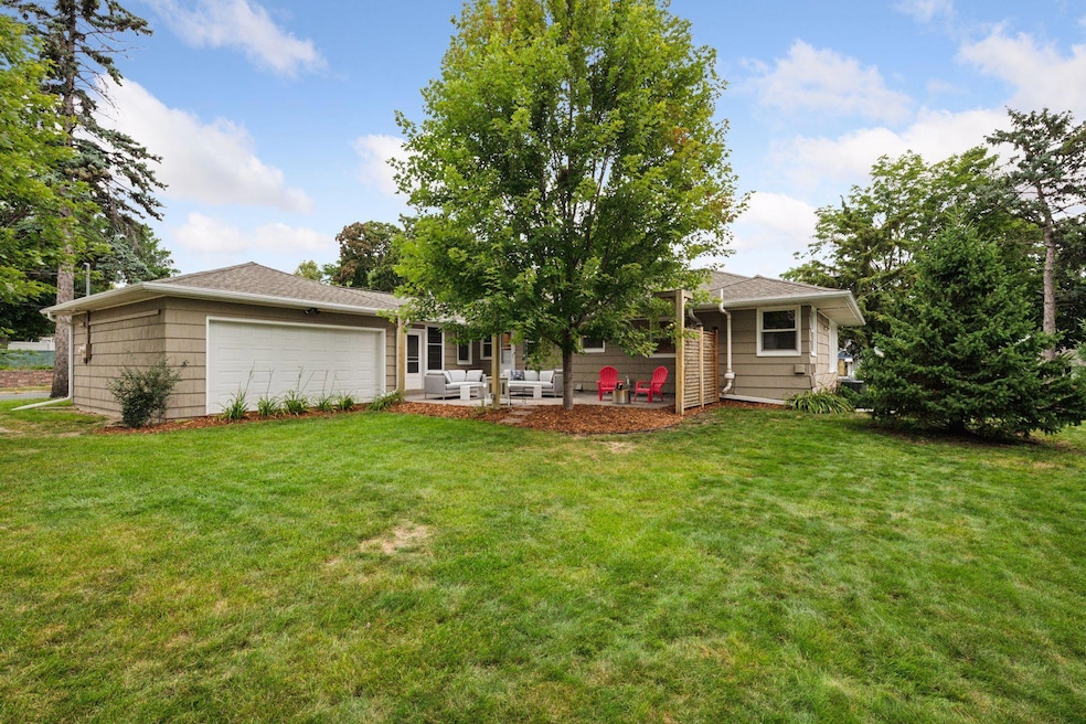 For Sale $480,000 • Co-Listing Agent