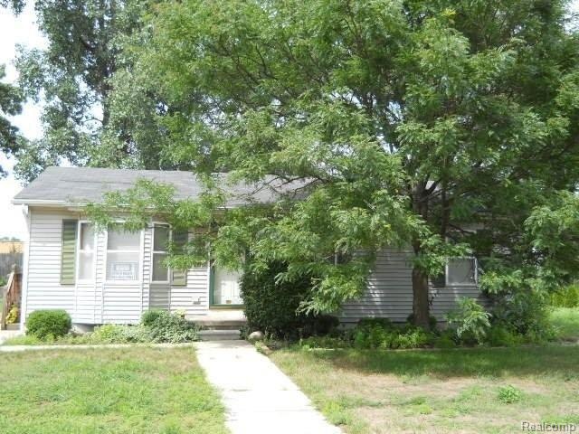 8522 Bates St, Ferndale, MI 48220 - photo 1