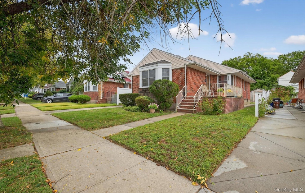Pending $850,000 • Co-Listing Agent
