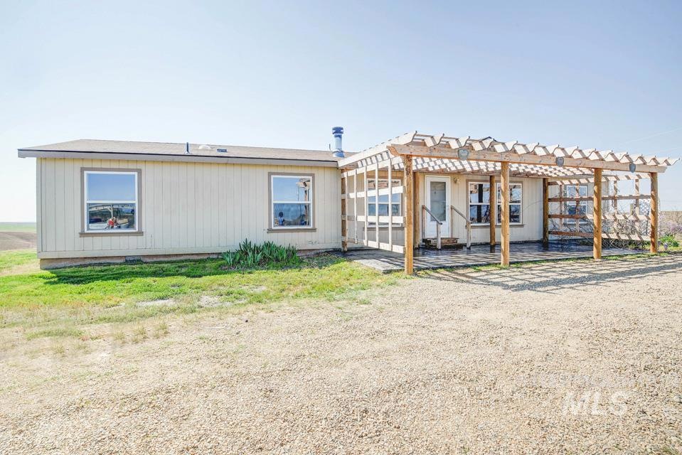 5152 Oasis Rd, Caldwell, ID 83607 - photo 1