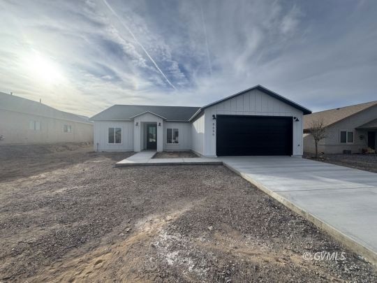 8656 Yavapai Dr, Safford, AZ 85546 - photo 1