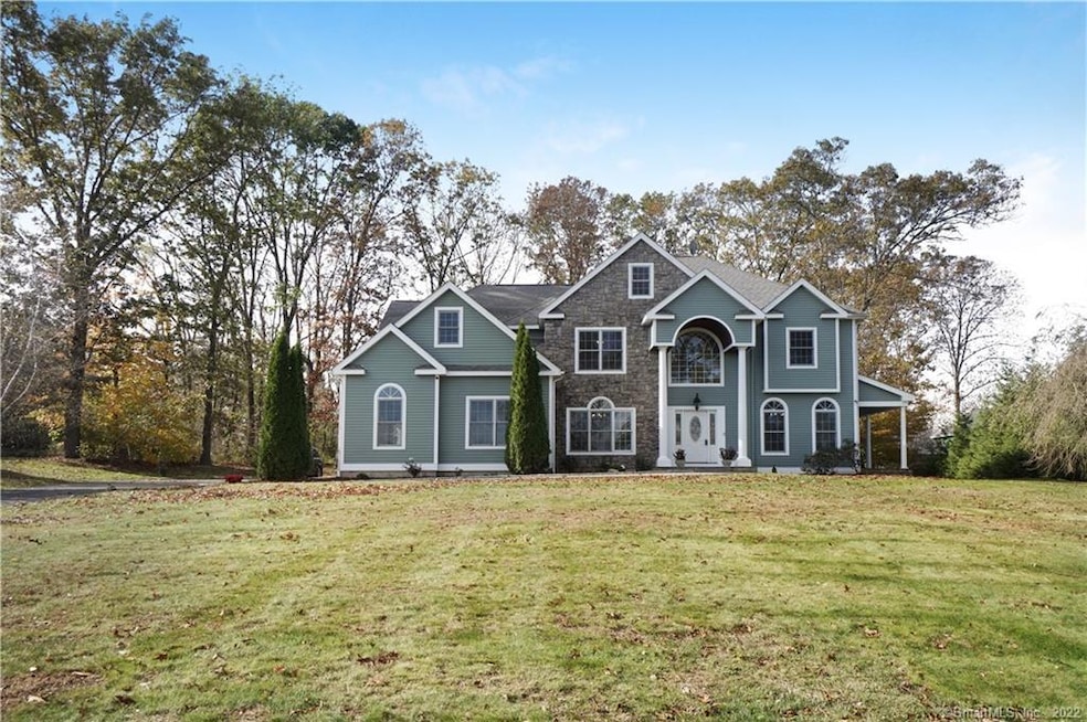 55 Topaz Ln, Trumbull, CT 06611 - photo 1