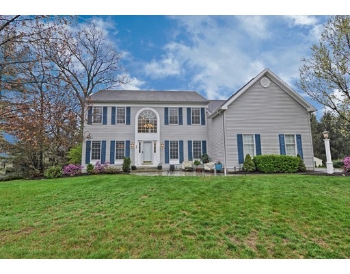 33 Charles River Dr, Franklin, MA 02038 - photo 1