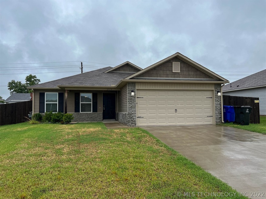 2914 E Pittsburg St, Broken Arrow, OK 74014 - photo 1