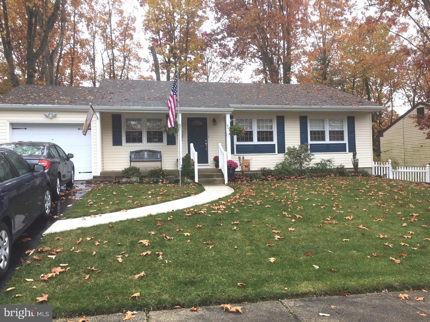 909 Coach Rd, Blackwood, NJ 08012 - photo 1