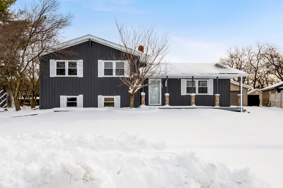 For Sale $389,999 • Co-Listing Agent