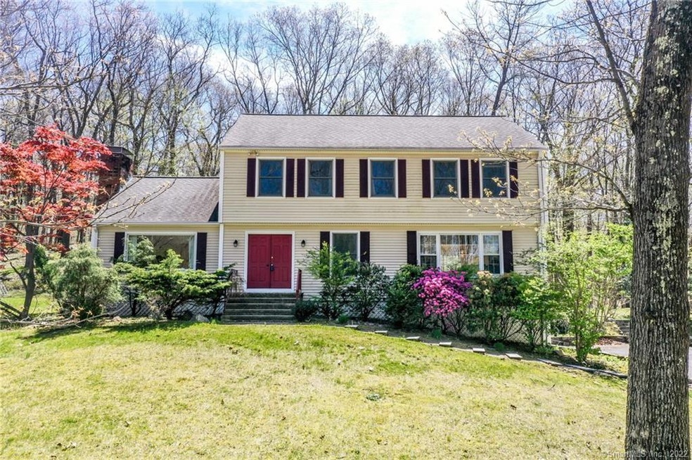 3 Wilderness Rd W, Newtown, CT 06470 - photo 1