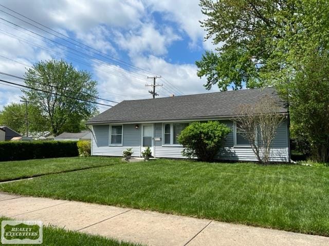 26501 Academy St, Roseville, MI 48066 - photo 1