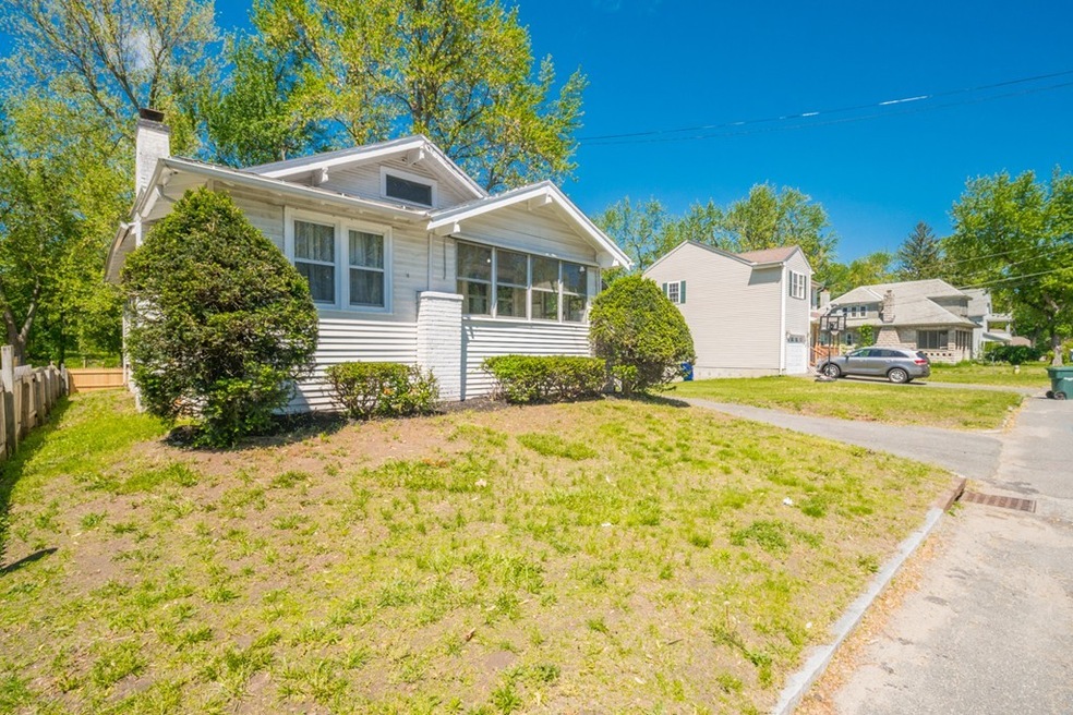 66 Switzer Ave, Springfield, MA 01109 - photo 1