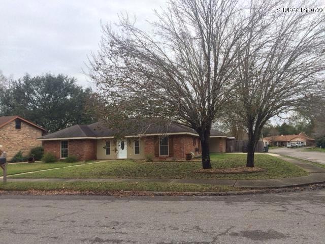 Front View Corner Lot