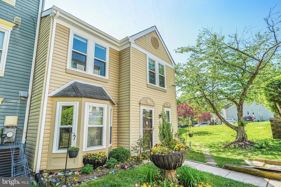 1719 Wilcox Ln, Silver Spring, MD 20906 - photo 1