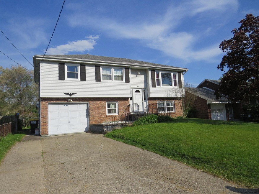 2636 Augustine Ave, Schenectady, NY 12306 - photo 1