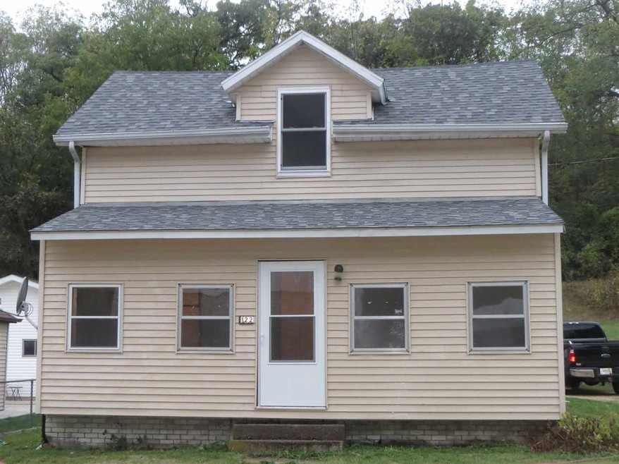 122 N Main St, Potosi, WI 53820 - photo 1