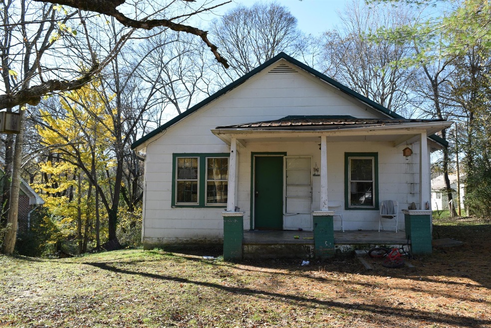 302 S Irwin St, Manchester, TN 37355 - photo 1