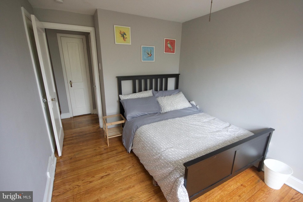 25 E Lynbrook Rd, Darby, PA 19023 - photo 1