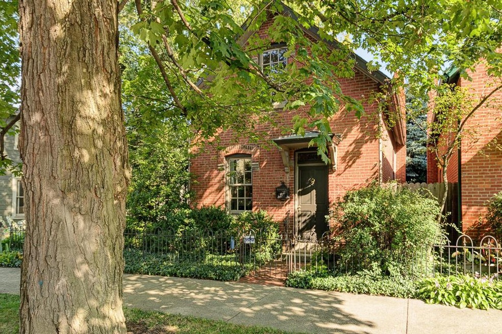594_Franklin_-new-2
