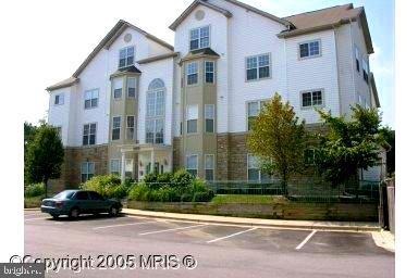 15615 Everglade Ln unit H302, Bowie, MD 20716 - photo 1