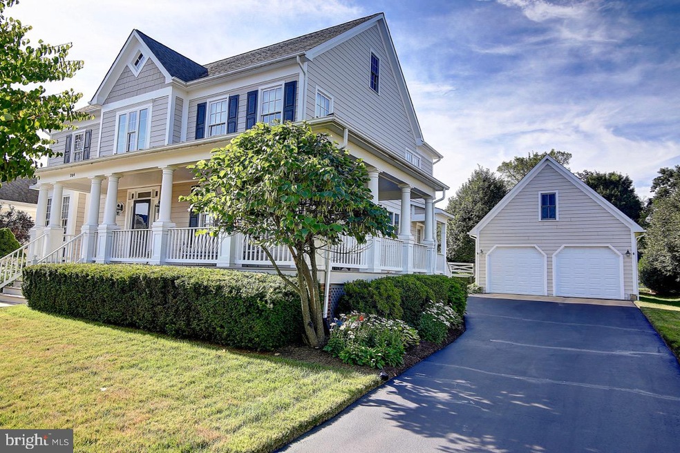 704 Irvine Bank Ln, Purcellville, VA 20132 - photo 1