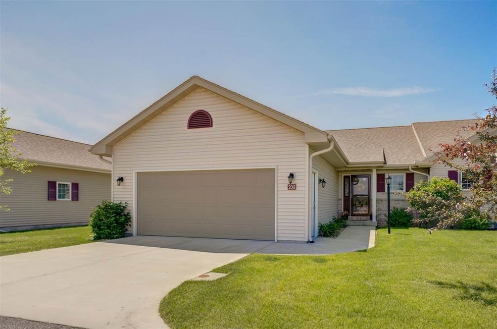 200 Elliott Ln, Oregon, WI 53575 - photo 1