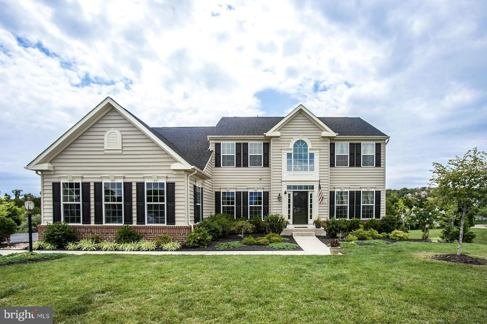 7486 Edington Dr, Warrenton, VA 20187 - photo 1