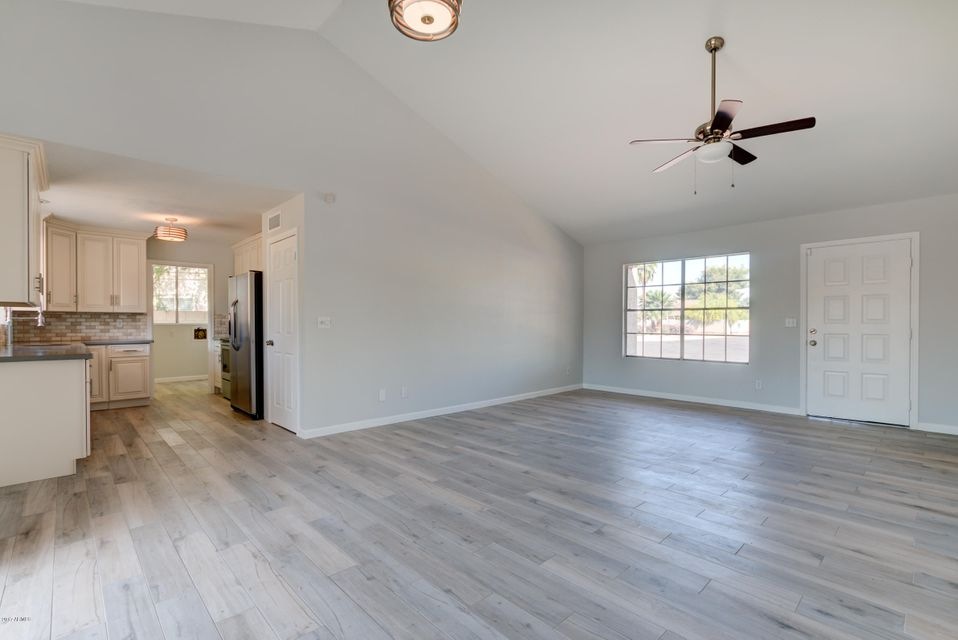 1335 E Todd Dr-9