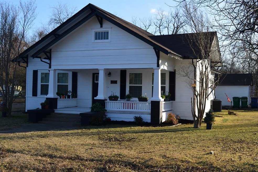 512 W Main St, Celina, TX 75009 - photo 1