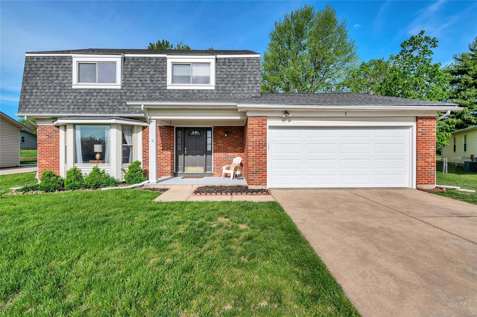 Welcome Home to 7 Spencer Path Court!
