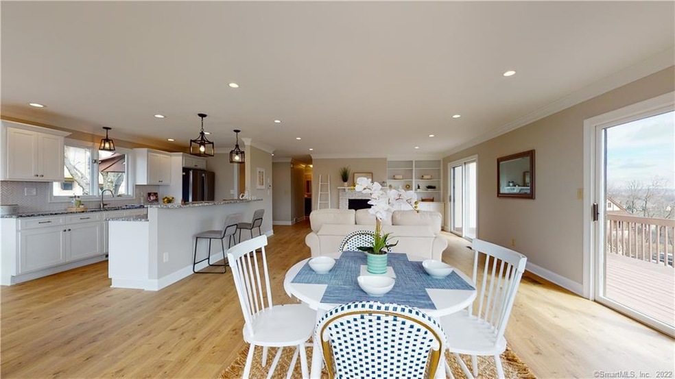 690 Forest Rd unit 322, West Haven, CT 06516 - photo 1