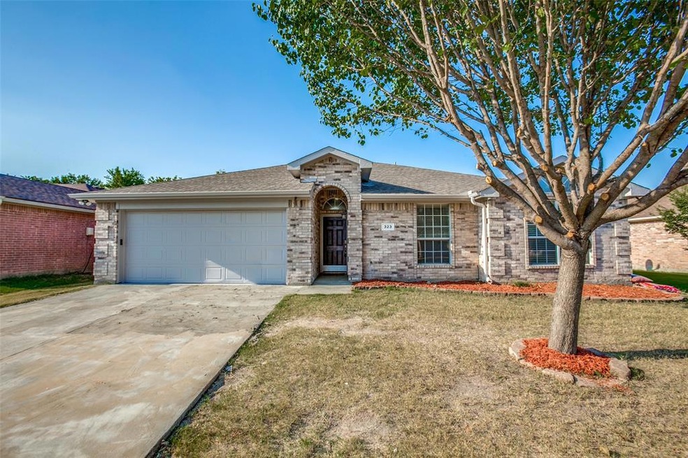 323 Lake Travis Dr, Wylie, TX 75098 - photo 1
