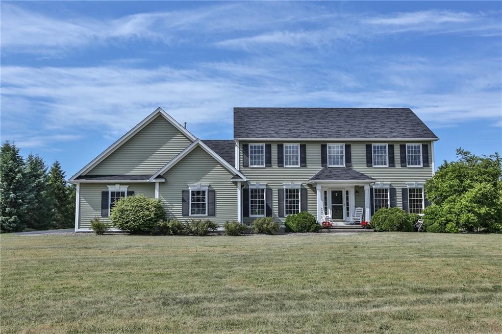 Welcome home to 1572 Barrow Hill - quality Schantz