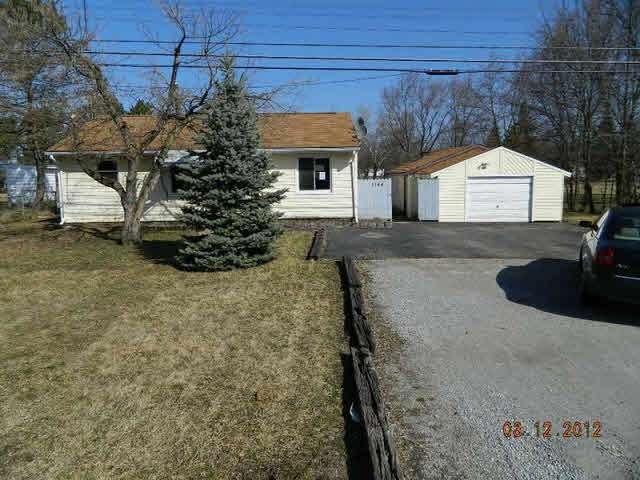5184 Kelly Rd, Flint, MI 48504 - photo 1