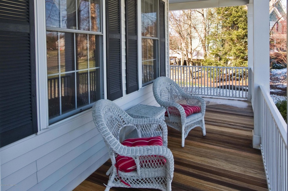 002_FRONT PORCH