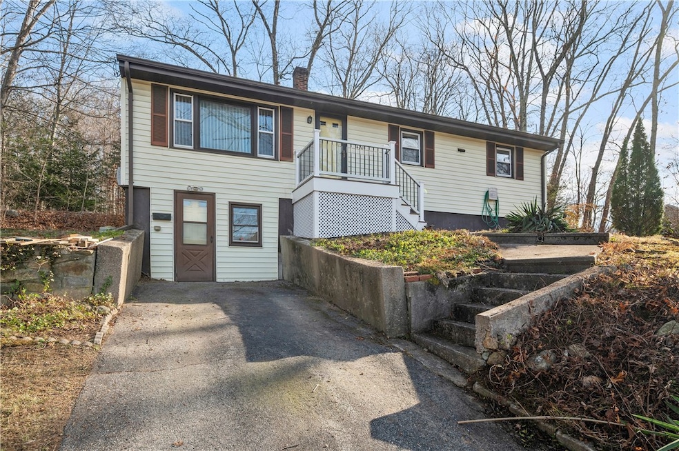 470 Saint Paul St, North Smithfield, RI 02896 - photo 1