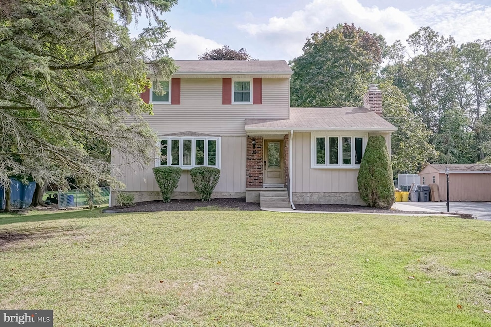 161 Stagecoach Rd, Sicklerville, NJ 08081 - photo 1