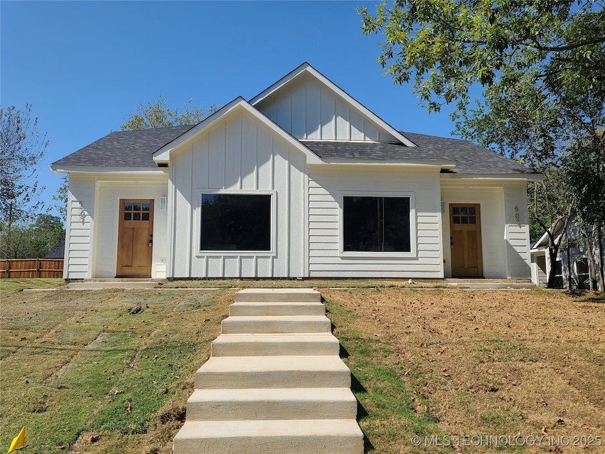 509 NE 5th Ave, Durant, OK 74701 - photo 1