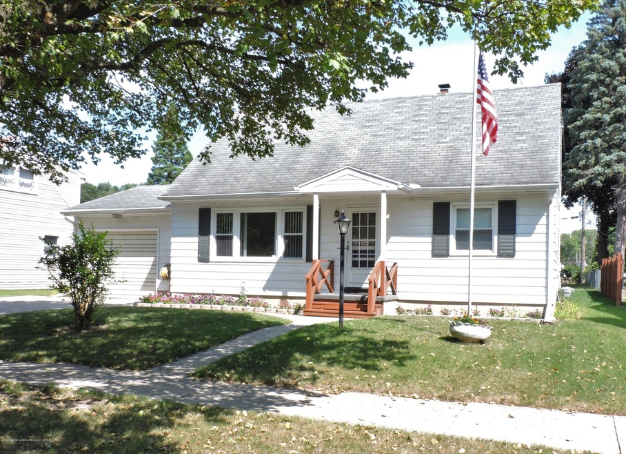 Front view of home