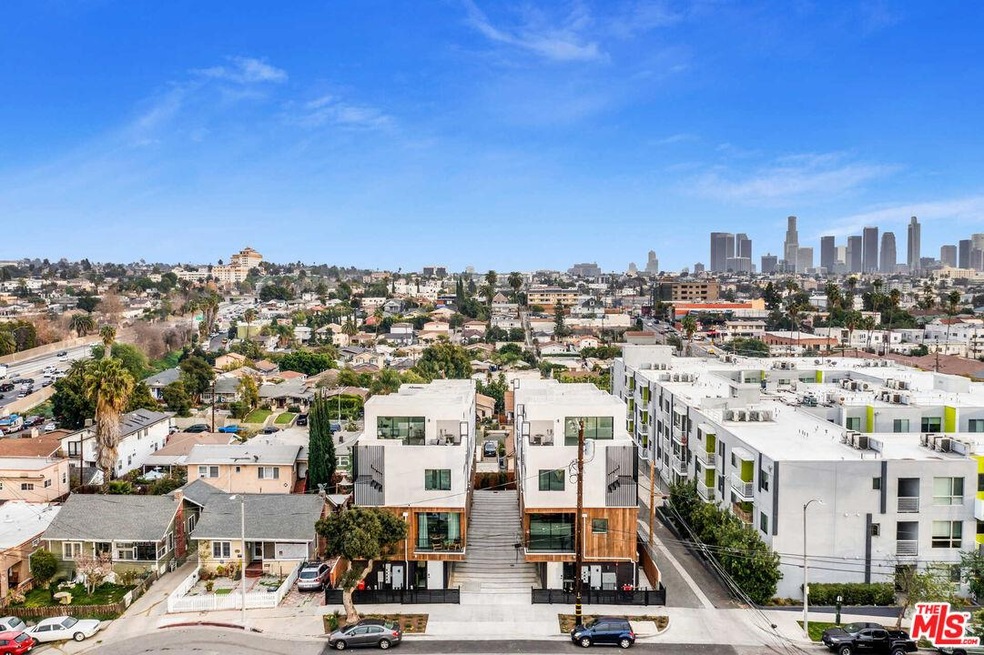 Sold $1,149,000 • Co-Listing Agent