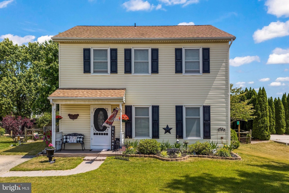 165 Franklin St, Swedesboro, NJ 08085 - photo 1