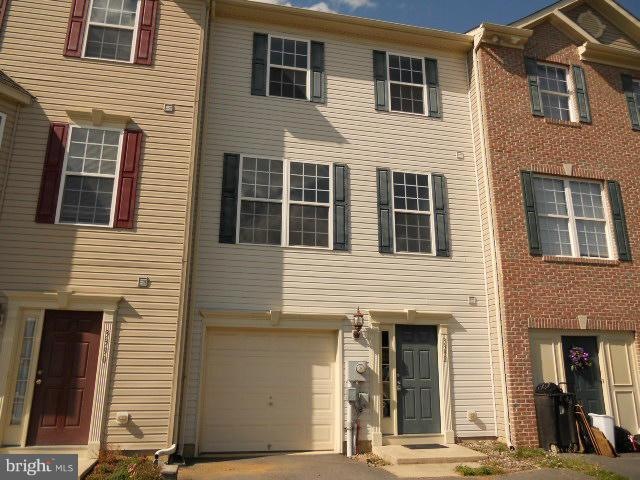 3392 Landmark Ct, Chambersburg, PA 17201 - photo 1
