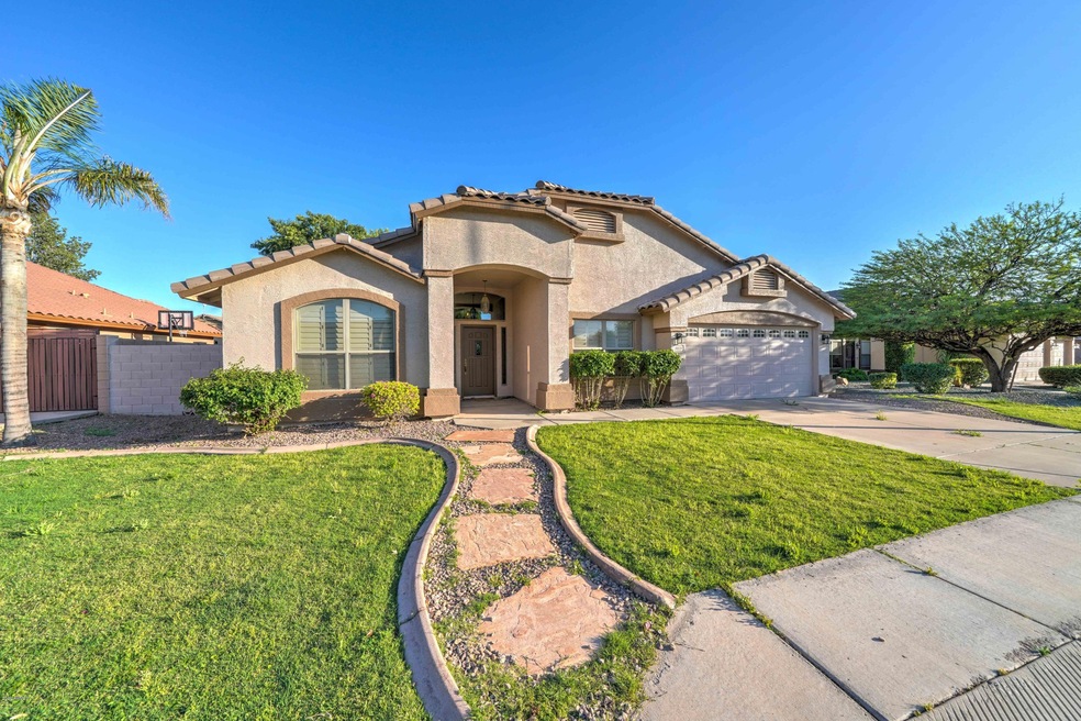 9809 E Obispo Ave-3