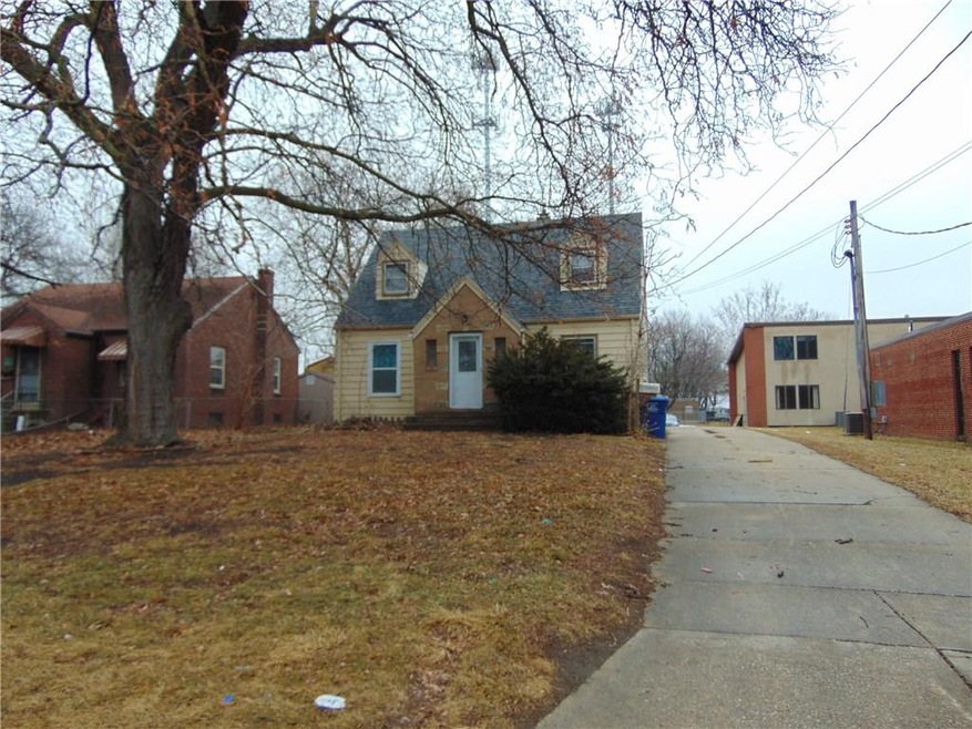 3139 SE 8th St, Des Moines, IA 50315 - photo 1