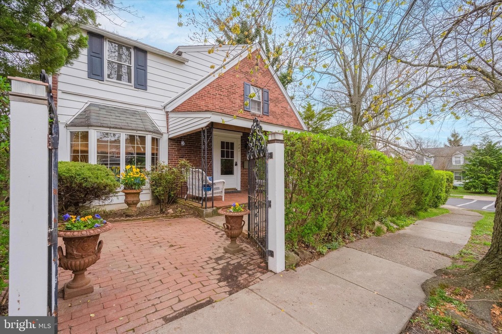 701 Braxton Rd, Ridley Park, PA 19078 - photo 1