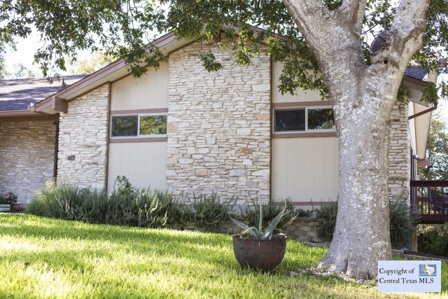 117 Oakridge Dr, San Marcos, TX 78666 - photo 1