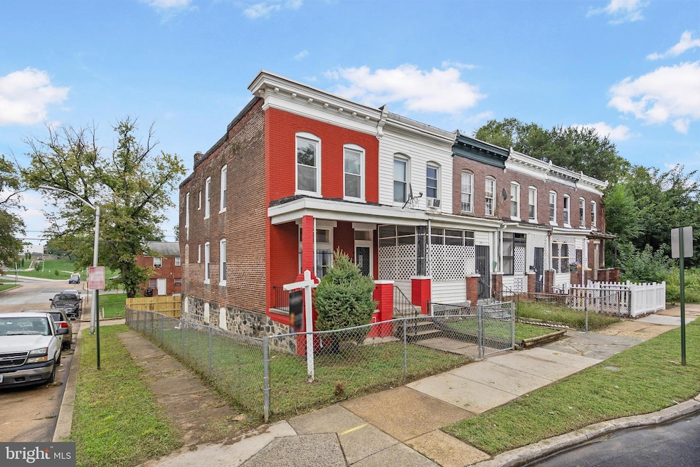 945 N Ashburton St, Baltimore, MD 21216 - photo 1