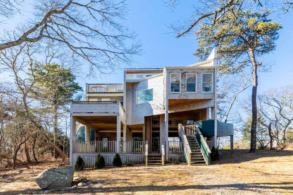 31 9th St N, Edgartown, MA 02539 - photo 1