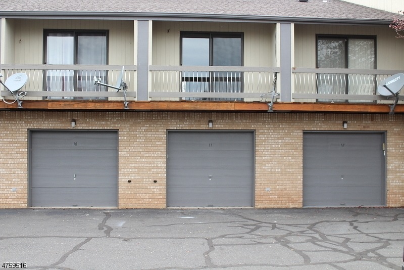 11 Talbot St, Somerset, NJ 08873 - photo 1