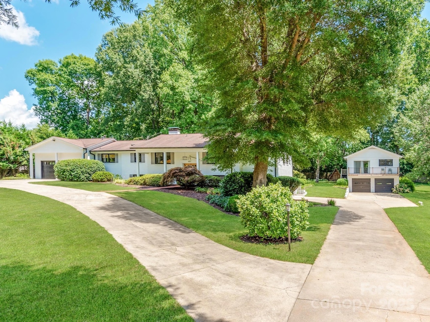 Sold $640,000 • Co-Listing Agent