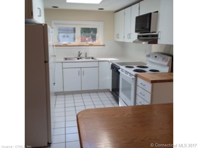 11 N Broad St, Pawcatuck, CT 06379 - photo 1