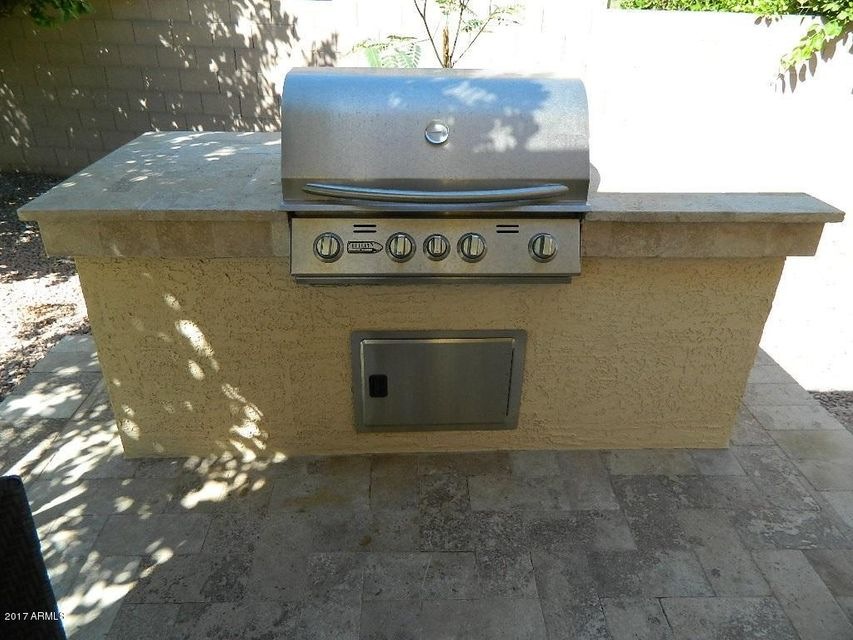 7475 S Hazelton Ln, Tempe, AZ 85283 - photo 1